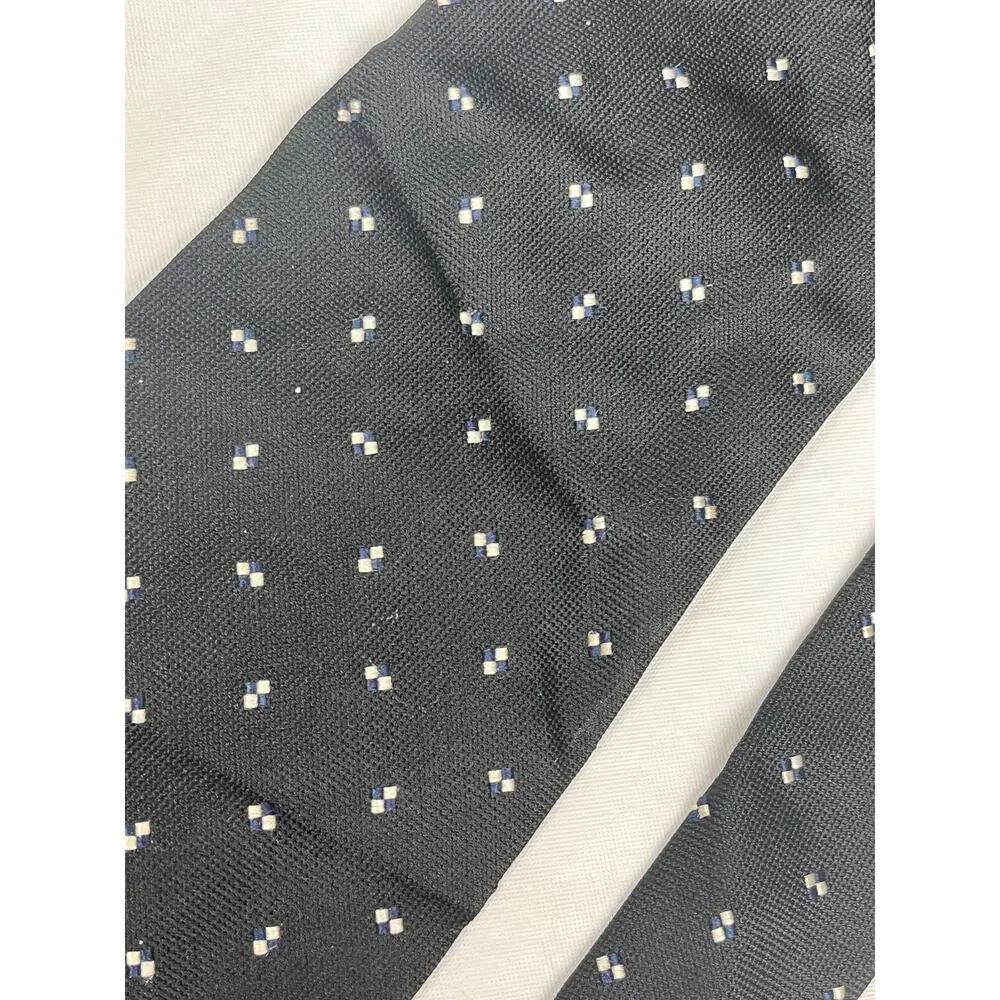 Vintage BARNEYS NEW YORK - Silk Tie - Hand Made in Italy - Black